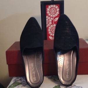 Pliner black suede mules size 5